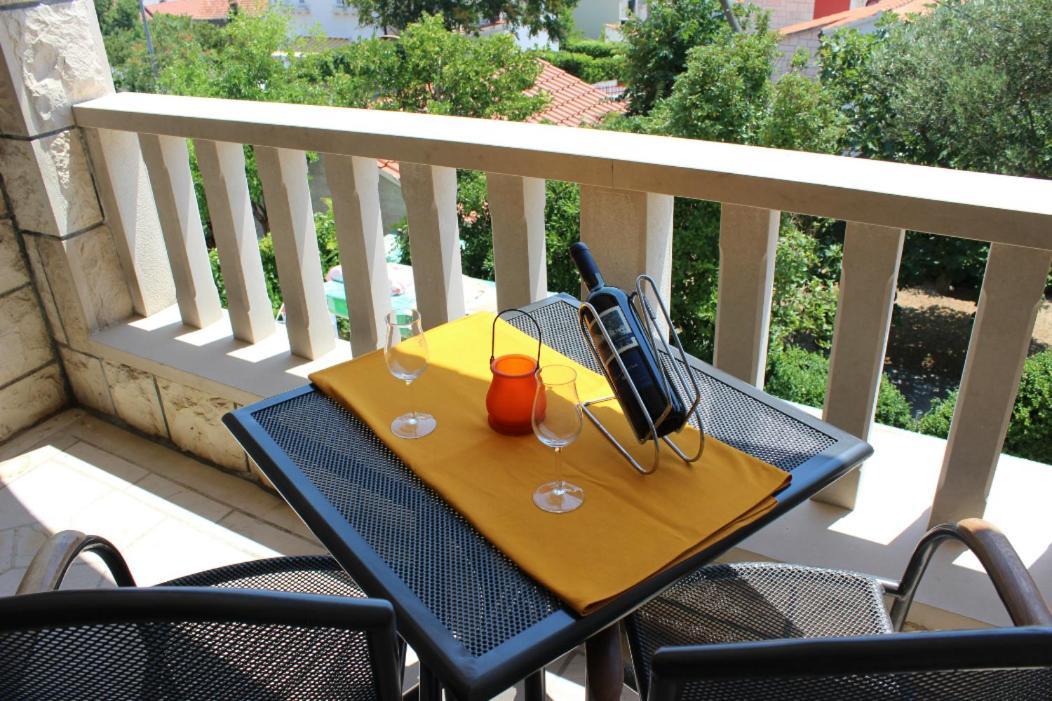 Apartments Marin Bol Zewnętrze zdjęcie